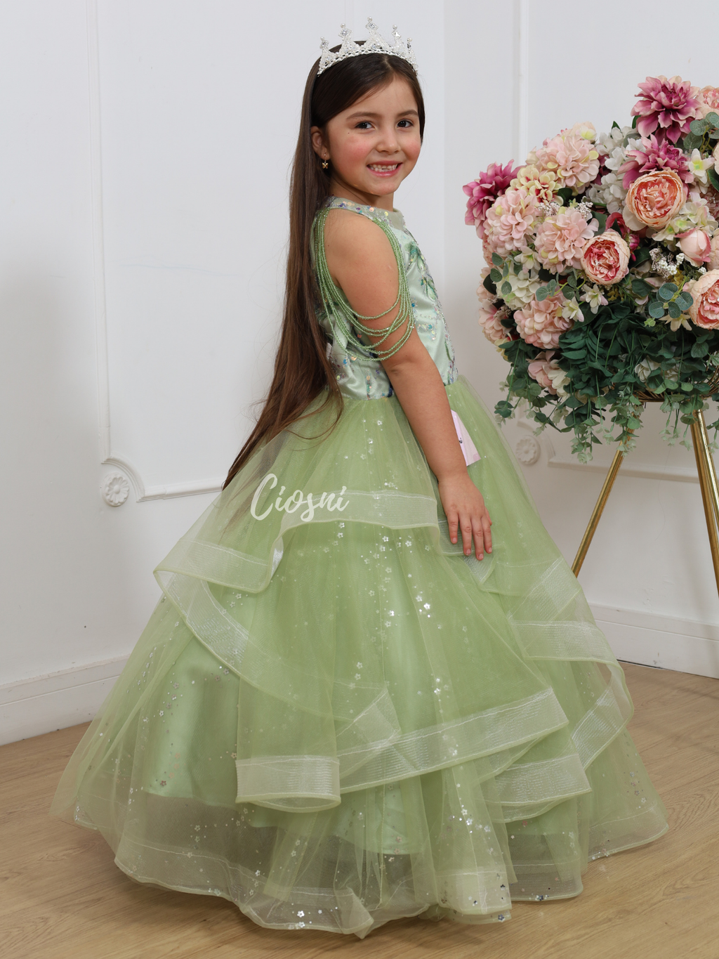 Fiesta Niña PIA VERDE OLIVO
