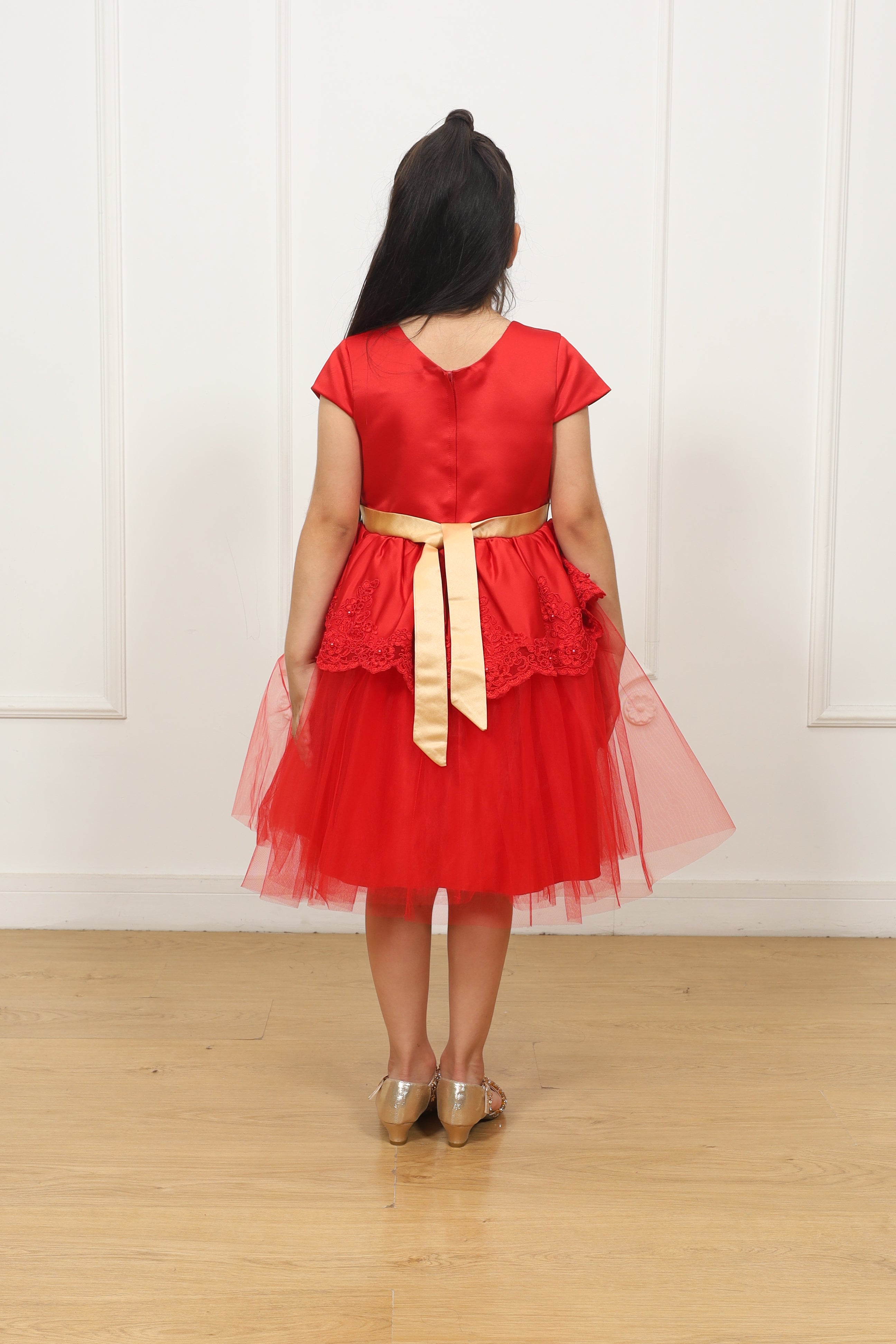 Fiesta Niña LAEL ROJO