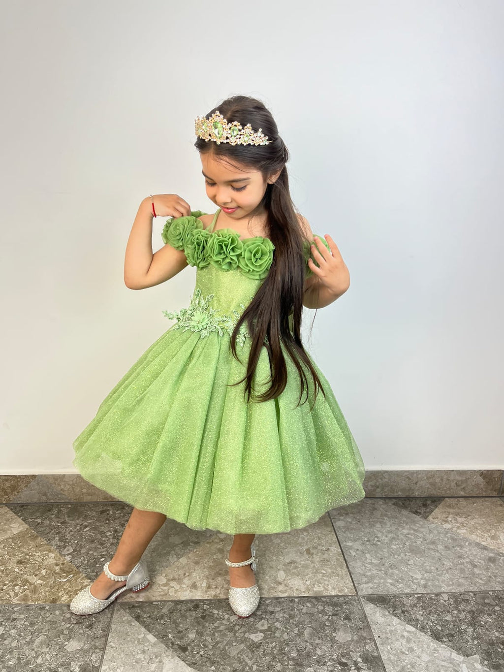 Fiesta Niña ZOE Verde Olivo