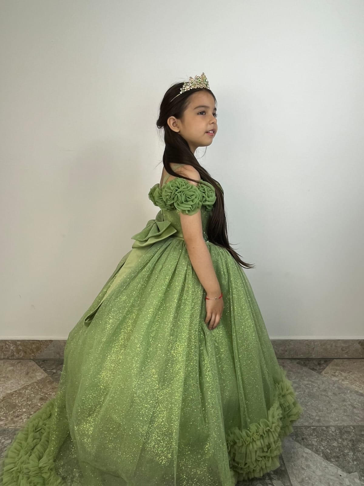 Fiesta Niña ZOE Verde Olivo